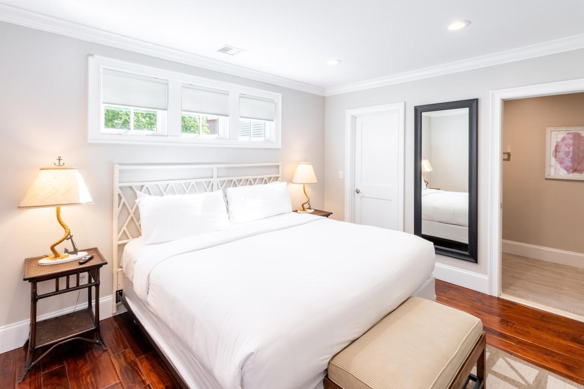 דירות The Newport Lofts - 548 Thames Street מראה חיצוני תמונה