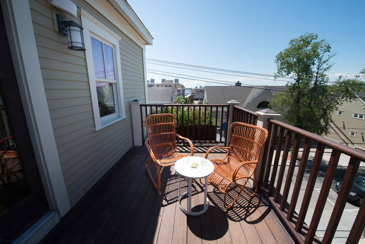 דירות The Newport Lofts - 548 Thames Street מראה חיצוני תמונה